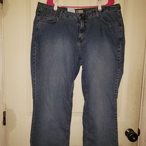 Boot cut jeans